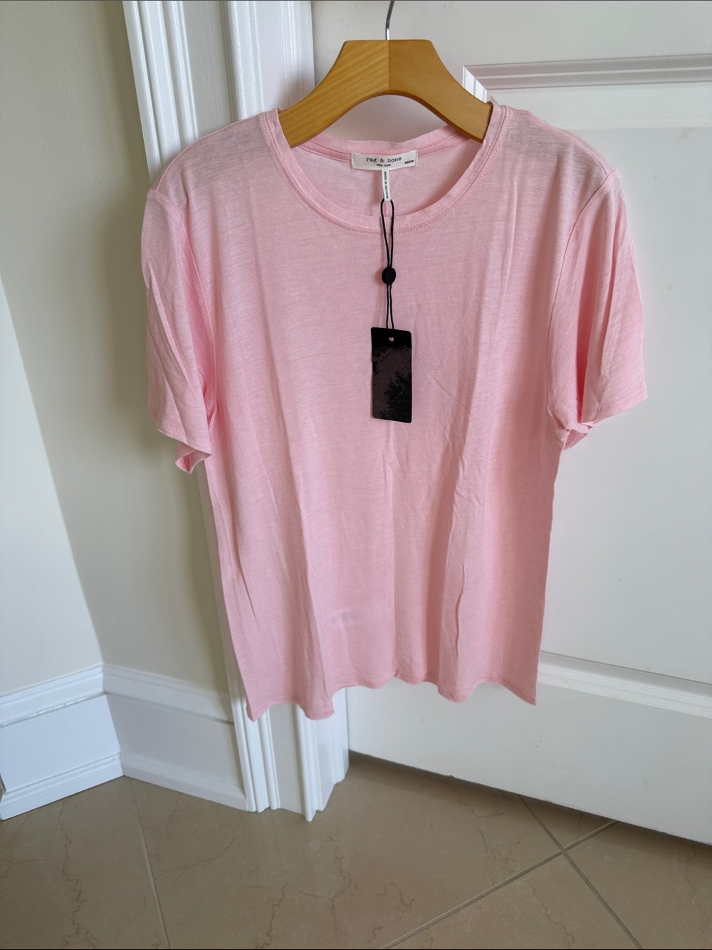 Rag & Bone Pink Short Sleeve Crew Tee in flowy Rayon-Linen blend. XS NWT